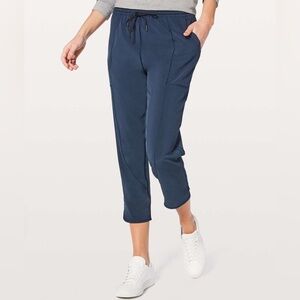Lululemon Final Play Crop 23” True Navy - Size 6